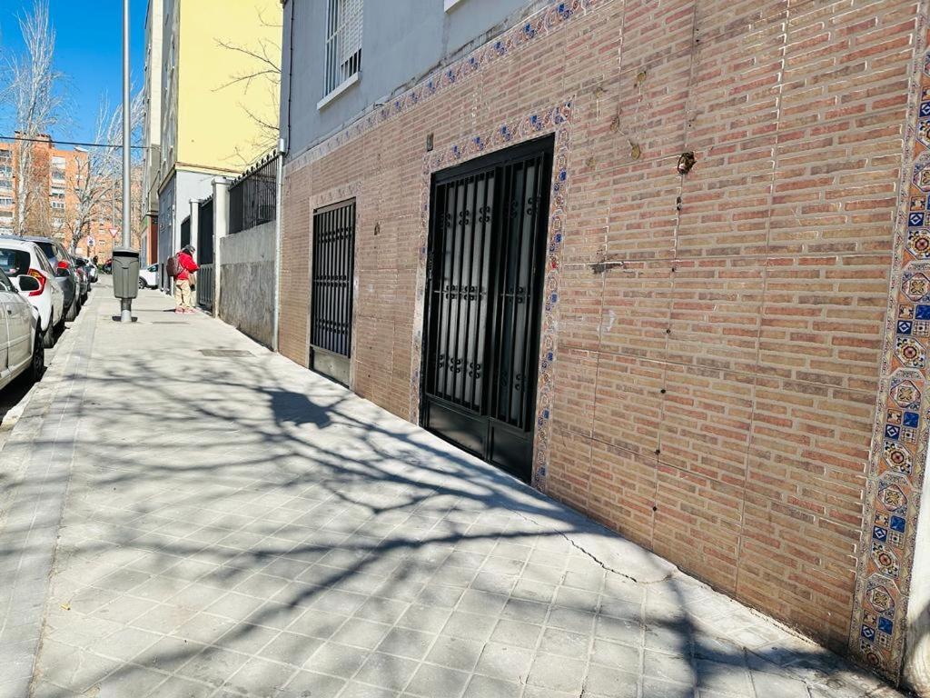Hospedaje Nueva Numancia Madrid Exterior foto